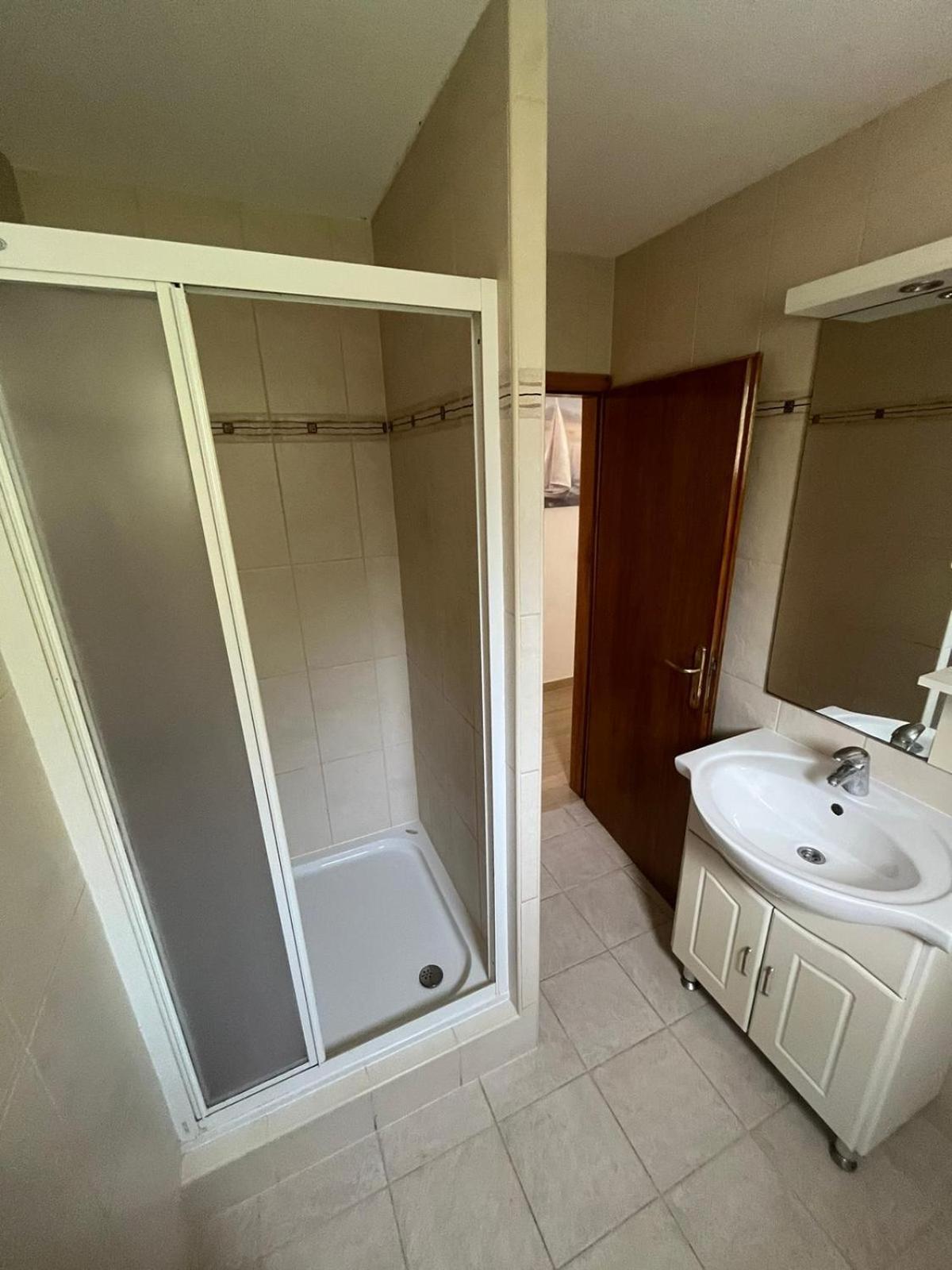 Apartman Vucemil 오레비츠 외부 사진